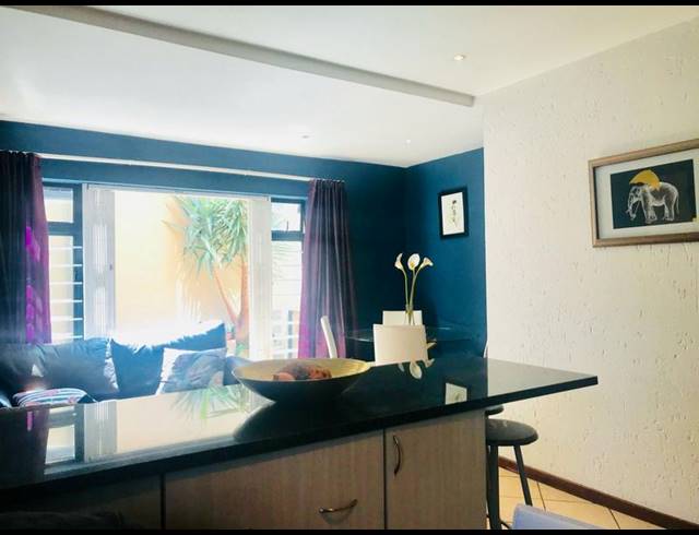1 BEDROOM PROPERTY TO RENT IN DARRENWOOD